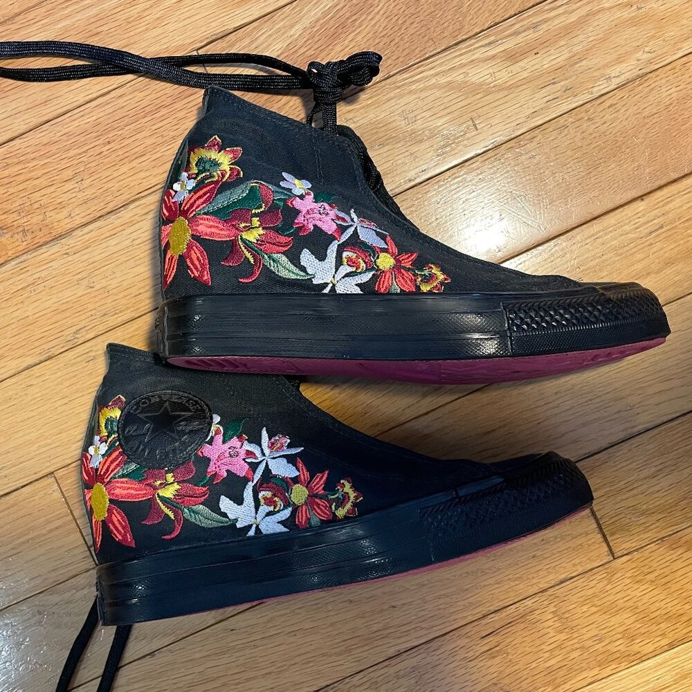 Converse PatBO All*Star Black Floral Embroidered Wedge Sneaker Size 7